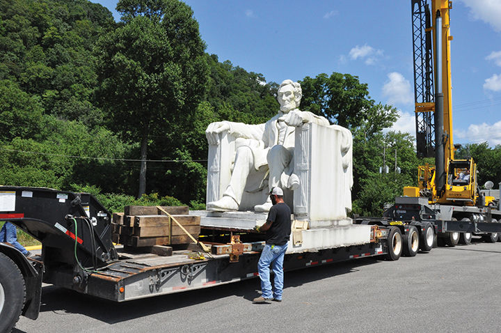 Lincoln leaves Stanville